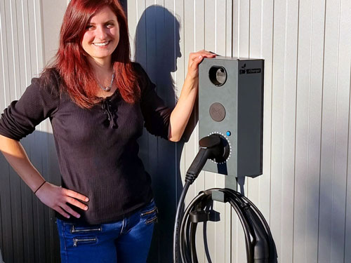 WallCharger_montage_blog_04k